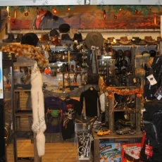 Магазин сувениров и подарков Chief & Sheriff на Дубравной улице фотография 4